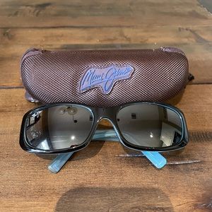 Maui Jim polarized “Punchbowl” sunglasses - women